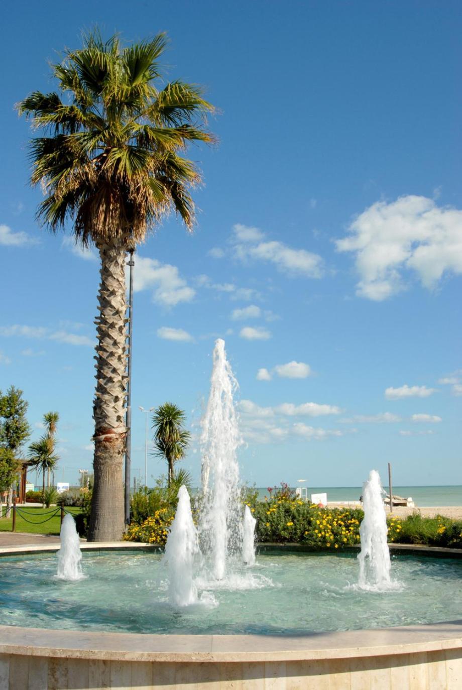 La Conchiglia Apartment ปอร์โต ซันเตลปีดิโอ ภายนอก รูปภาพ